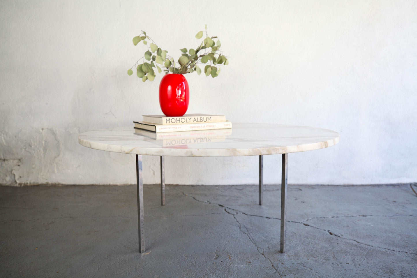 Vintage Mies Van Der Rohe chromed steel x Barcelona coffee table base with round white marble top