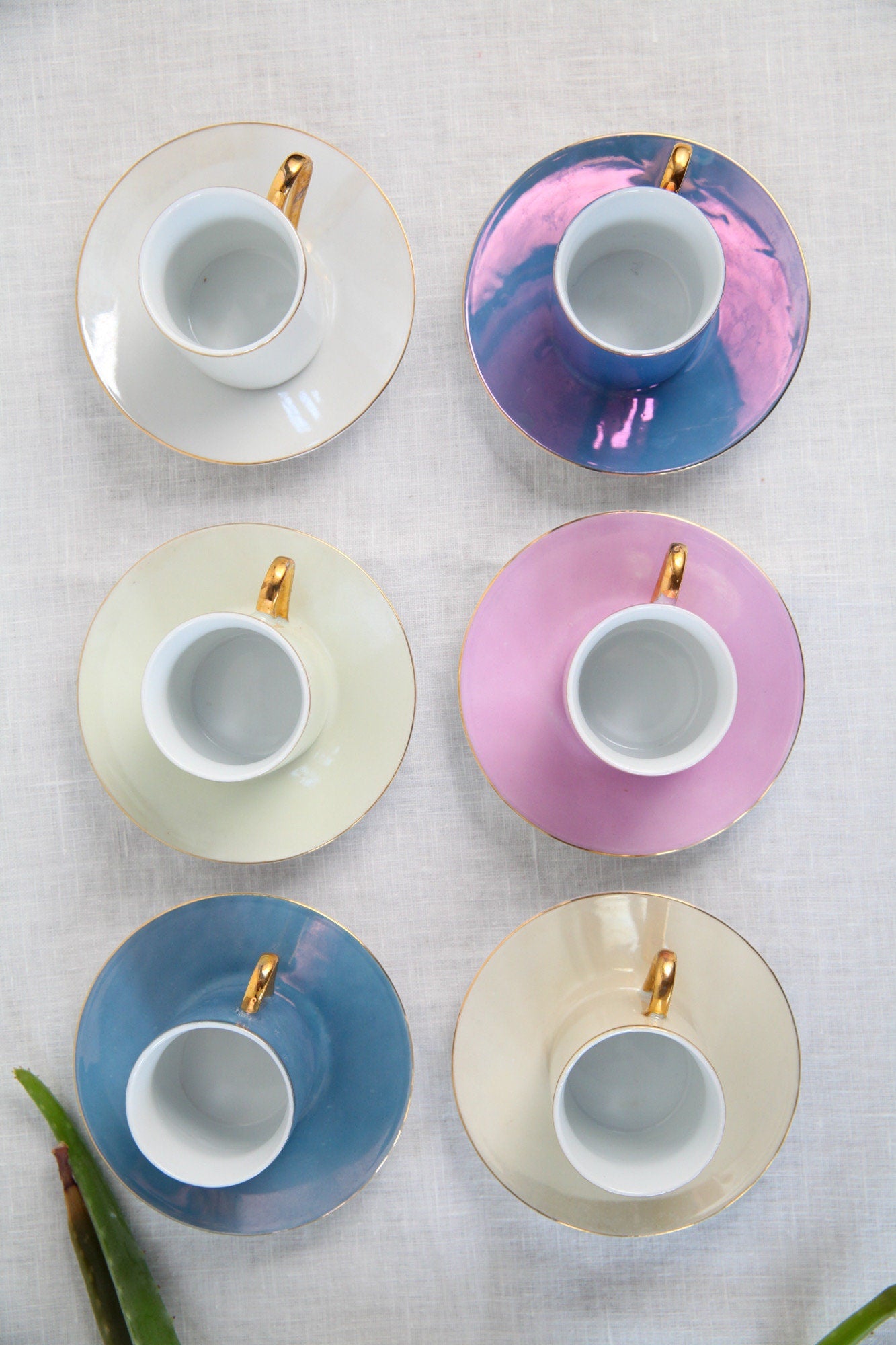 Set of six Art Deco / MCM espresso cups and saucers - Pearl lusterware iridescent glaze