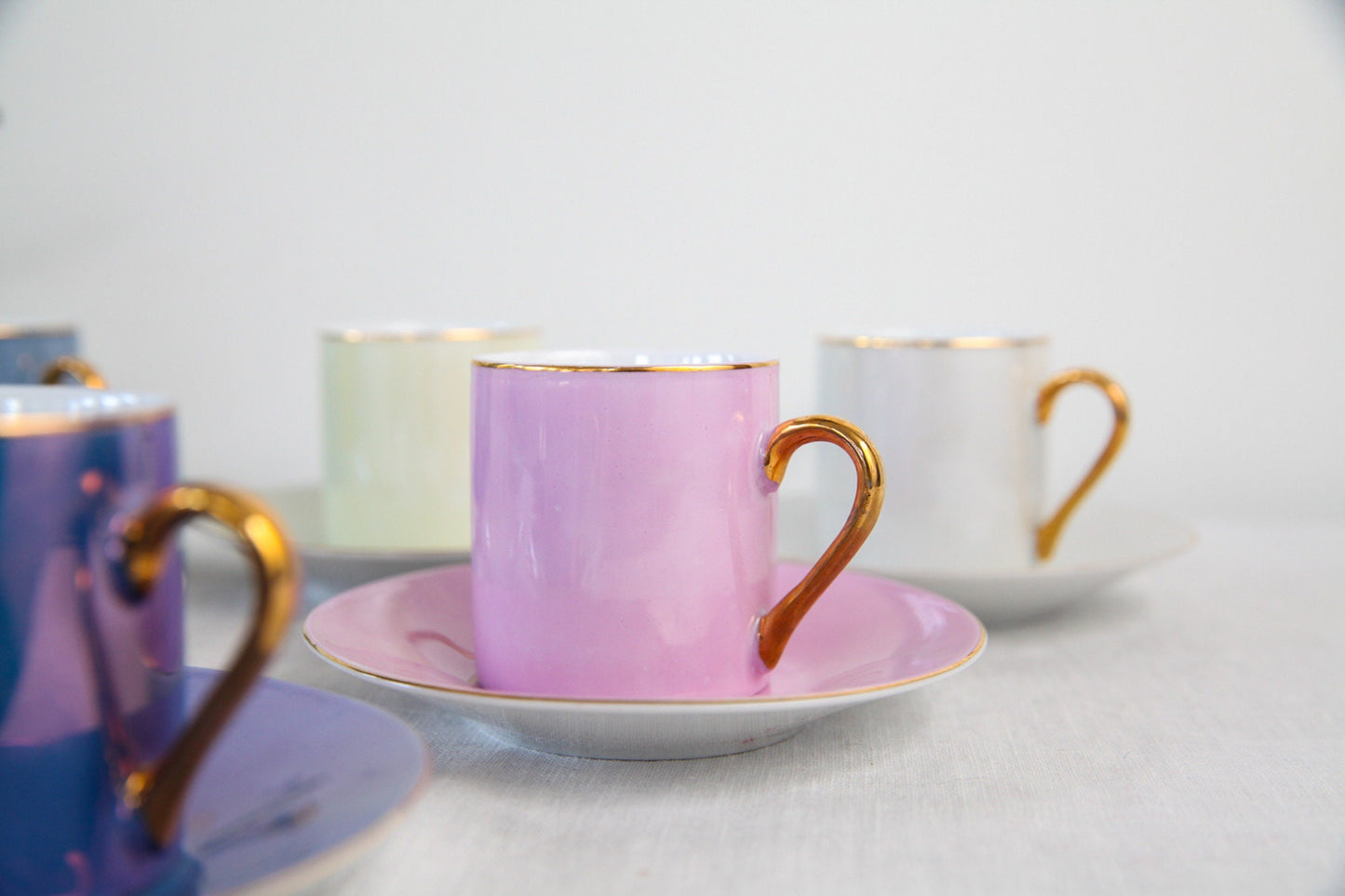 Set of six Art Deco / MCM espresso cups and saucers - Pearl lusterware iridescent glaze