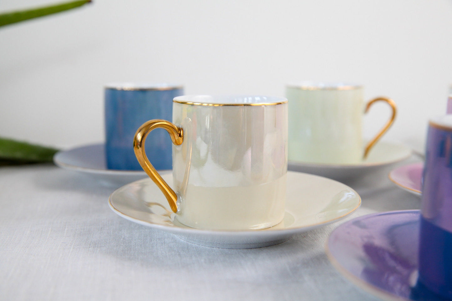 Set of six Art Deco / MCM espresso cups and saucers - Pearl lusterware iridescent glaze
