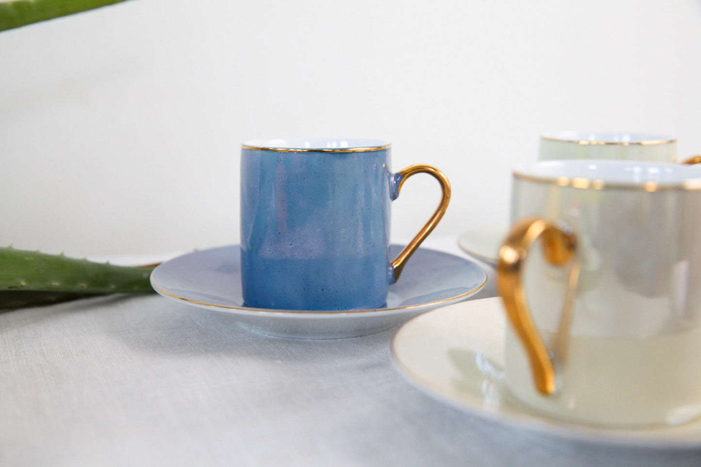 Set of six Art Deco / MCM espresso cups and saucers - Pearl lusterware iridescent glaze